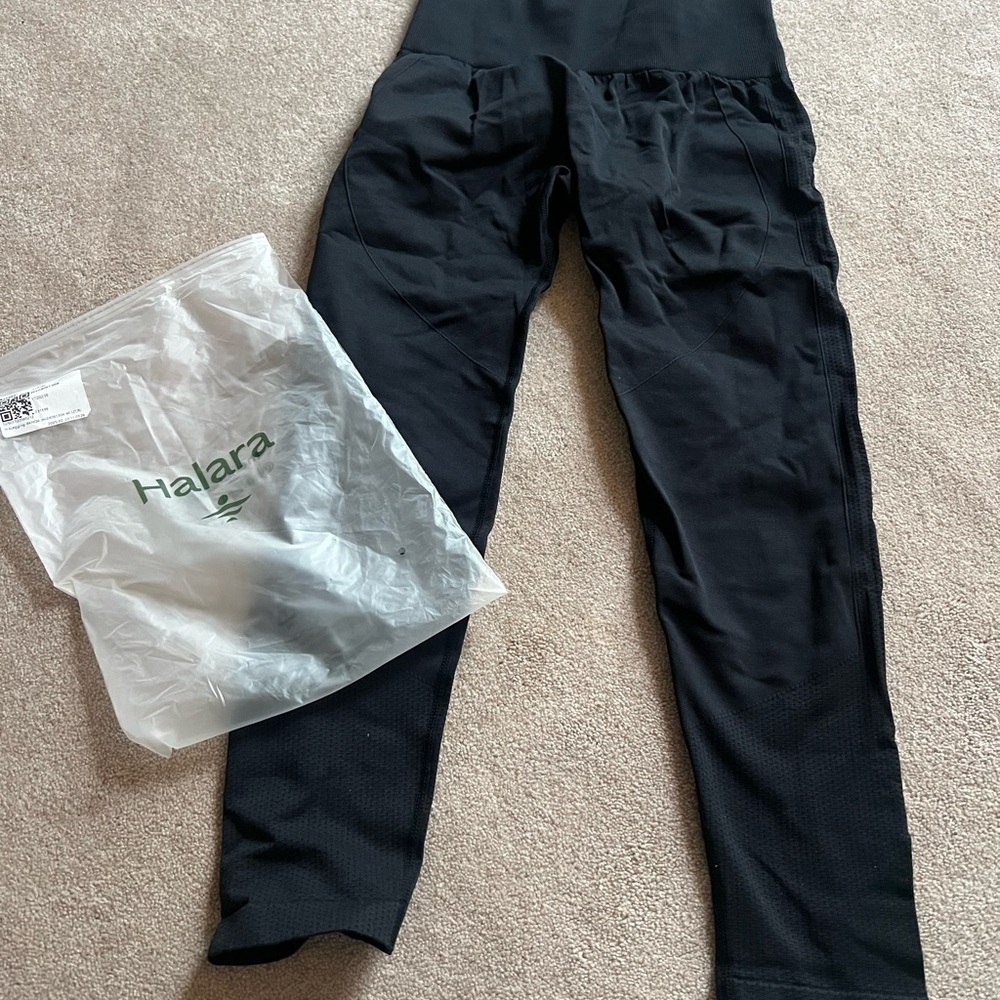 HALARA black Leggings